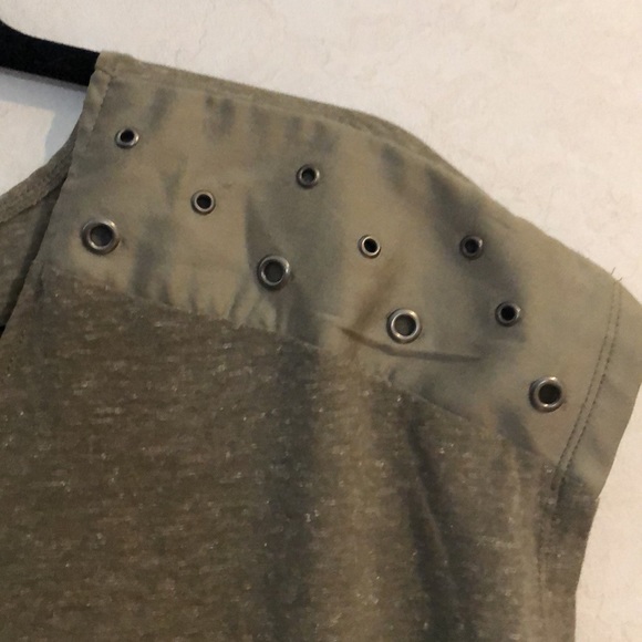 Cute Summer Tee - Picture 3 of 5